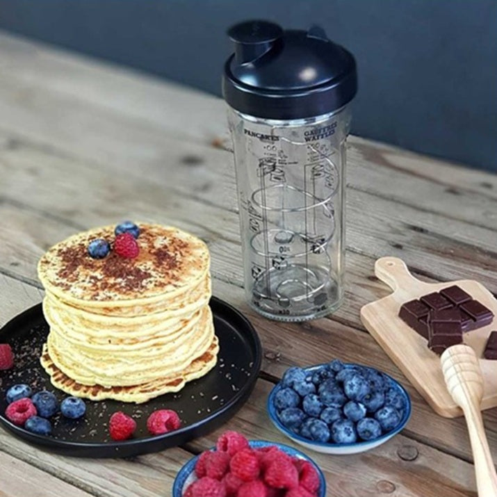 Coffret Shaker à crêpes, pancakes, gaufres avec spatule & livret de recettes