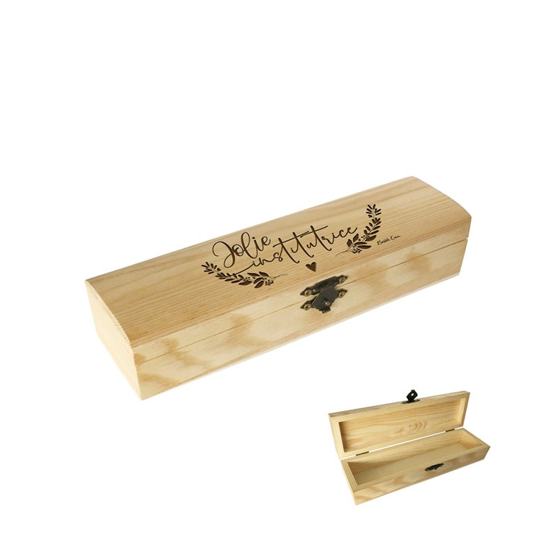 Plumier en bois – Jolie Institutrice