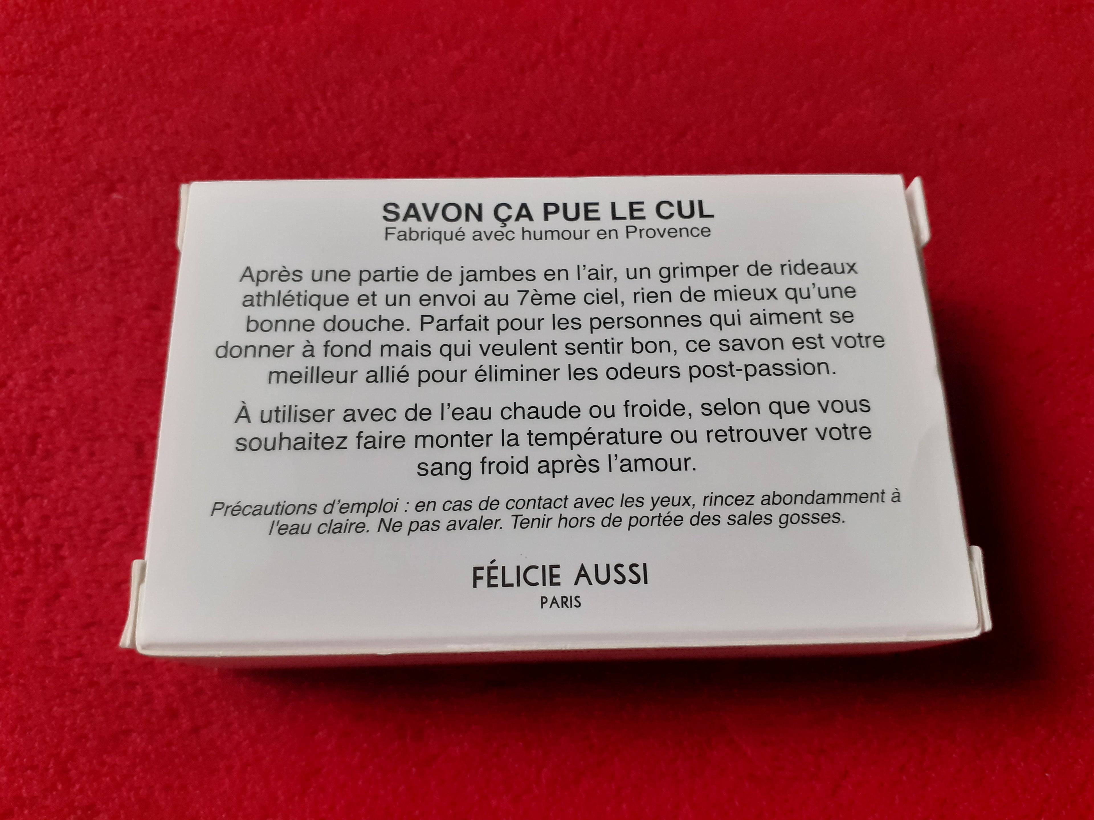 Félicie Aussi - SOAP 125 gr - IT STINKS LIKE ASS