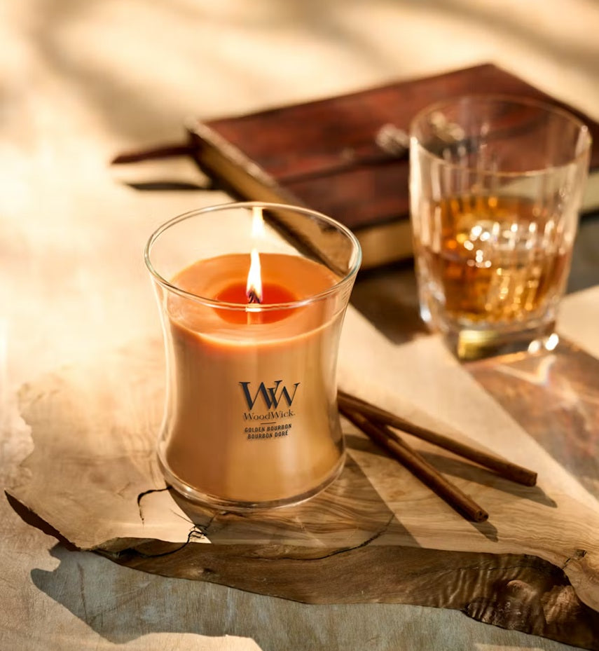 Woodwick Medium Antiquarium 275g