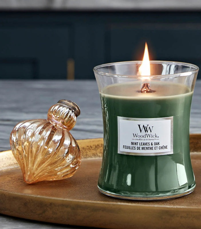 Woodwick Medium Mint Leaves & Oak (Mint Leaf & Oak) 275g