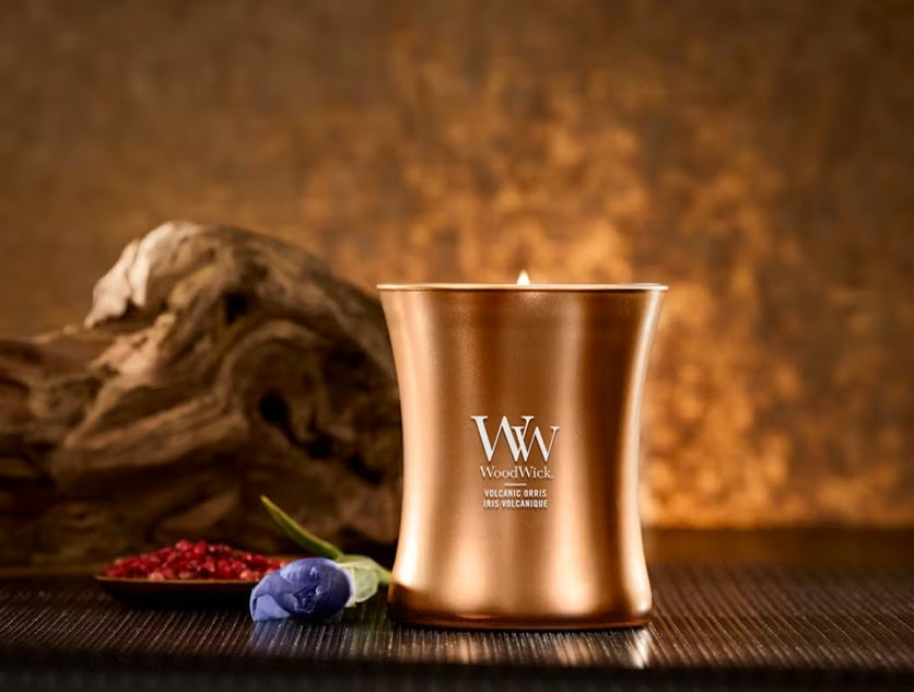 Woodwick Medium Black Cherry 275g