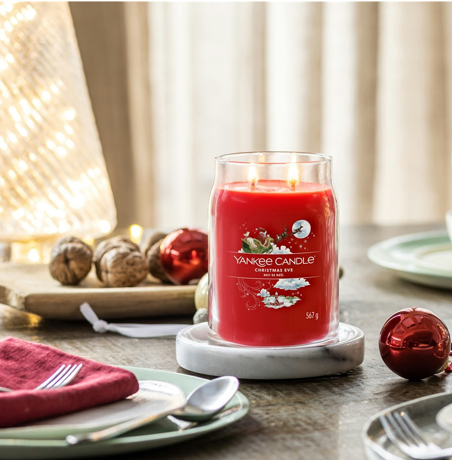 Yankee Candle Christmas Eve 567g - Large 2-Wick Signature
